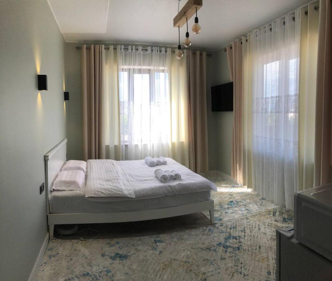 Ferienwohnung Vavilon Karakol Exterior foto